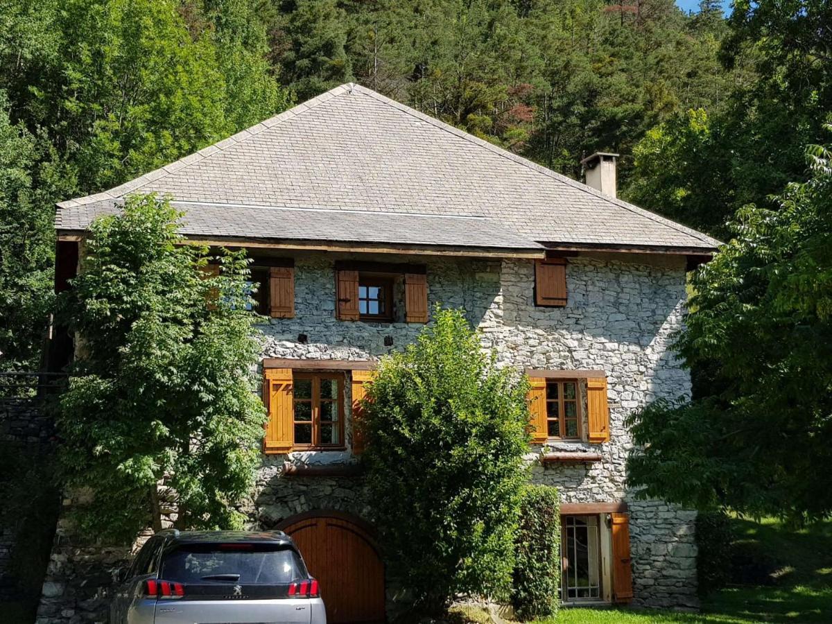 Domaine De Lara Bed and Breakfast Barcelonnette Eksteriør billede