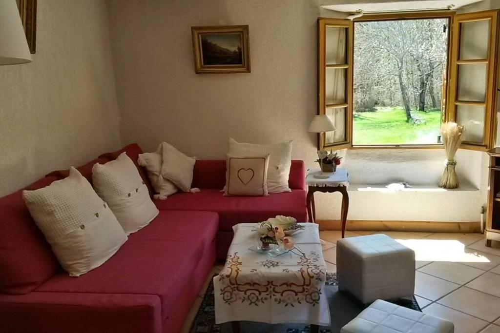 Domaine De Lara Bed and Breakfast Barcelonnette Eksteriør billede