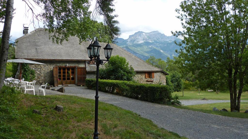 Domaine De Lara Bed and Breakfast Barcelonnette Eksteriør billede