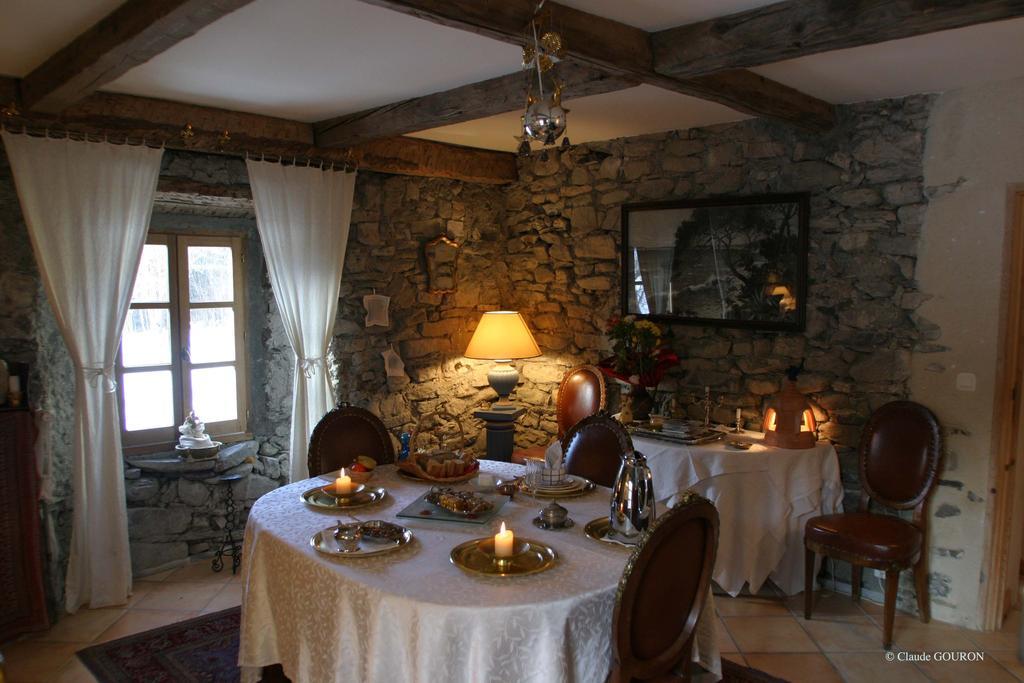 Domaine De Lara Bed and Breakfast Barcelonnette Eksteriør billede