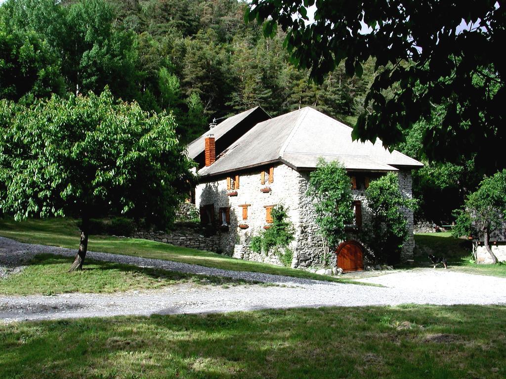 Domaine De Lara Bed and Breakfast Barcelonnette Eksteriør billede